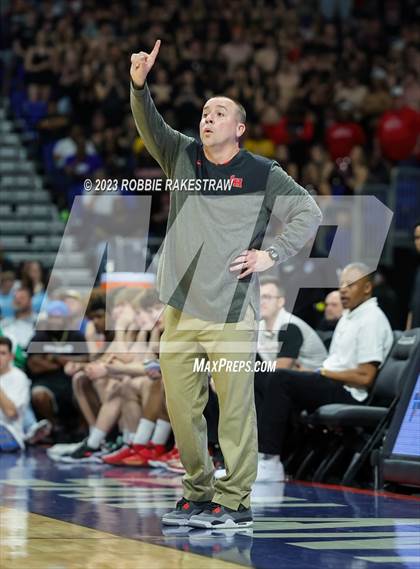 Thumbnail 2 in Beaumont United vs. Lake Highlands (UIL 6A Basketball State Final) photogallery.