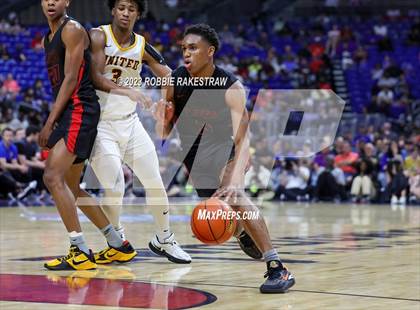 Thumbnail 2 in Beaumont United vs. Lake Highlands (UIL 6A Basketball State Final) photogallery.