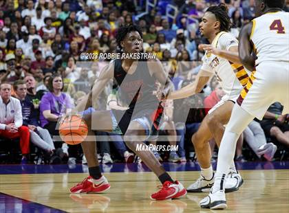 Thumbnail 3 in Beaumont United vs. Lake Highlands (UIL 6A Basketball State Final) photogallery.