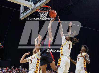 Thumbnail 1 in Beaumont United vs. Lake Highlands (UIL 6A Basketball State Final) photogallery.