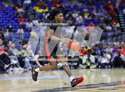 Thumbnail 2 in Beaumont United vs. Lake Highlands (UIL 6A Basketball State Final) photogallery.