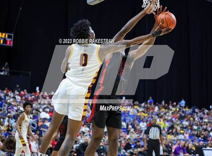 Thumbnail 1 in Beaumont United vs. Lake Highlands (UIL 6A Basketball State Final) photogallery.