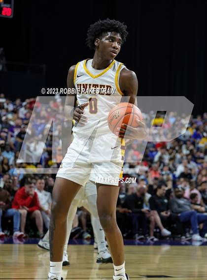 Thumbnail 1 in Beaumont United vs. Lake Highlands (UIL 6A Basketball State Final) photogallery.
