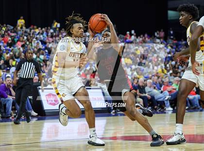 Thumbnail 3 in Beaumont United vs. Lake Highlands (UIL 6A Basketball State Final) photogallery.