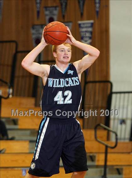 Thumbnail 2 in Dougherty Valley vs. Acalanes photogallery.