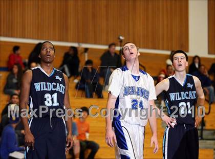 Thumbnail 3 in Dougherty Valley vs. Acalanes photogallery.