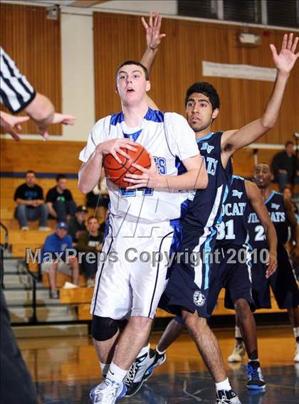 Thumbnail 2 in Dougherty Valley vs. Acalanes photogallery.