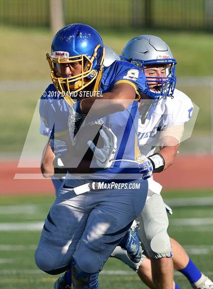 Thumbnail 1 in JV: McQueen @ Del Campo photogallery.