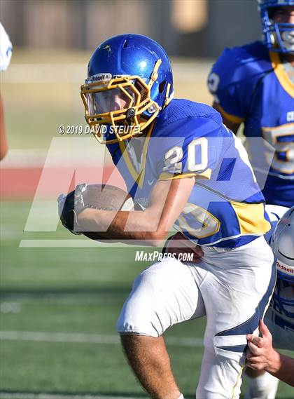 Thumbnail 2 in JV: McQueen @ Del Campo photogallery.