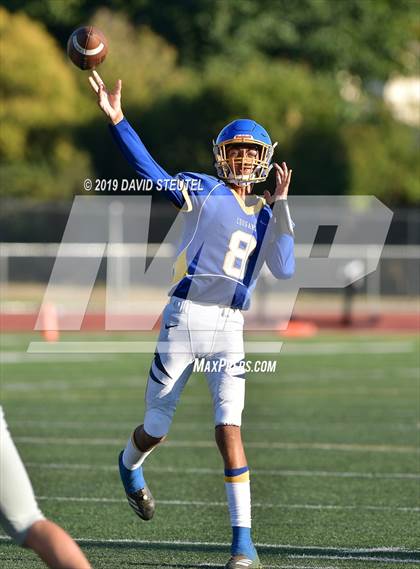 Thumbnail 1 in JV: McQueen @ Del Campo photogallery.