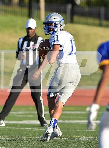 Thumbnail 1 in JV: McQueen @ Del Campo photogallery.