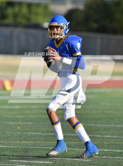 Thumbnail 2 in JV: McQueen @ Del Campo photogallery.