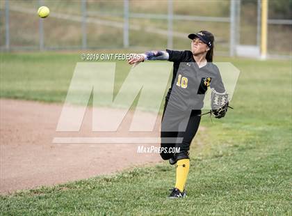 Thumbnail 2 in Antioch vs. Alhambra (CIF NCS D2 Semifinal) photogallery.