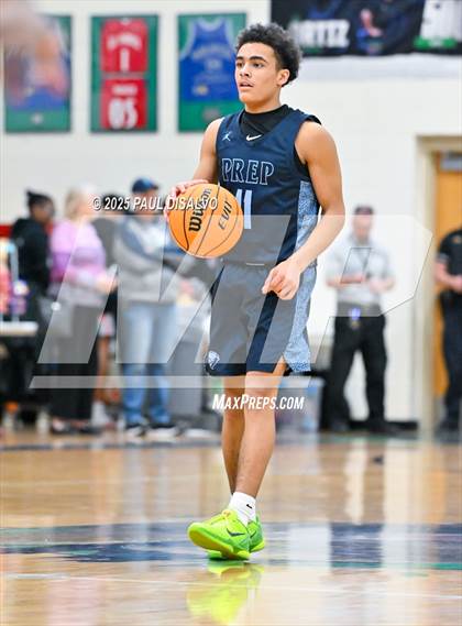 Thumbnail 1 in ThunderRidge vs. Vista PEAK Prep (CHSAA 6A 1st Round) photogallery.