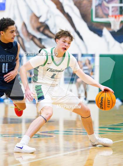 Thumbnail 1 in ThunderRidge vs. Vista PEAK Prep (CHSAA 6A 1st Round) photogallery.