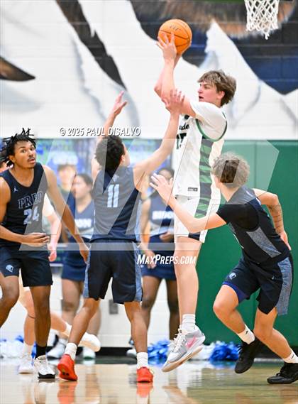 Thumbnail 3 in ThunderRidge vs. Vista PEAK Prep (CHSAA 6A 1st Round) photogallery.