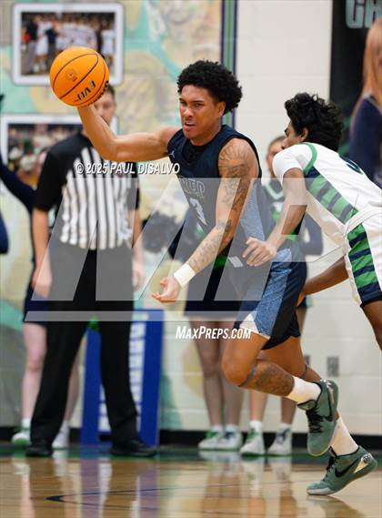 Thumbnail 2 in ThunderRidge vs. Vista PEAK Prep (CHSAA 6A 1st Round) photogallery.