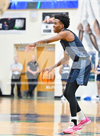 Thumbnail 2 in ThunderRidge vs. Vista PEAK Prep (CHSAA 6A 1st Round) photogallery.