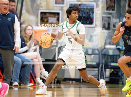 Thumbnail 3 in ThunderRidge vs. Vista PEAK Prep (CHSAA 6A 1st Round) photogallery.
