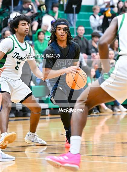 Thumbnail 3 in ThunderRidge vs. Vista PEAK Prep (CHSAA 6A 1st Round) photogallery.