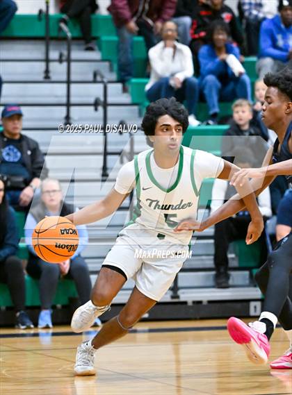 Thumbnail 3 in ThunderRidge vs. Vista PEAK Prep (CHSAA 6A 1st Round) photogallery.