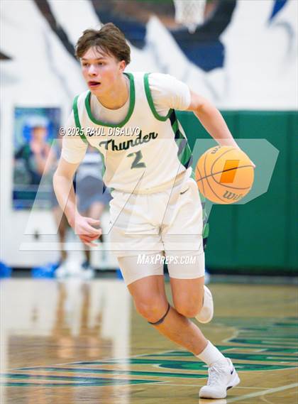 Thumbnail 3 in ThunderRidge vs. Vista PEAK Prep (CHSAA 6A 1st Round) photogallery.