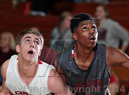 Thumbnail 1 in Cocke County vs South-Doyle (TSSAA D2-AAA District Quarterfinals) photogallery.