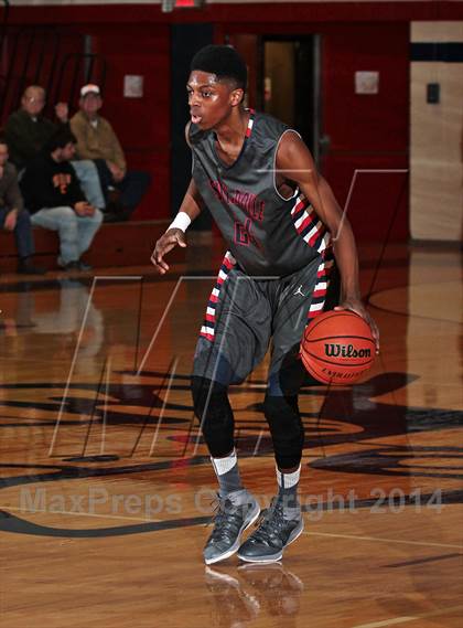 Thumbnail 1 in Cocke County vs South-Doyle (TSSAA D2-AAA District Quarterfinals) photogallery.