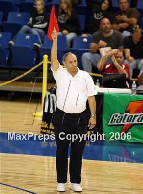 Thumbnail 3 in Los Alamitos vs. Foothill (State D1 Final)  photogallery.