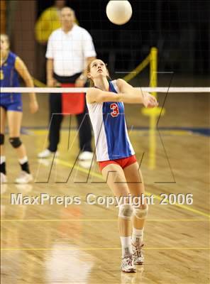 Thumbnail 3 in Los Alamitos vs. Foothill (State D1 Final)  photogallery.