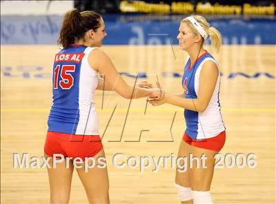 Thumbnail 1 in Los Alamitos vs. Foothill (State D1 Final)  photogallery.