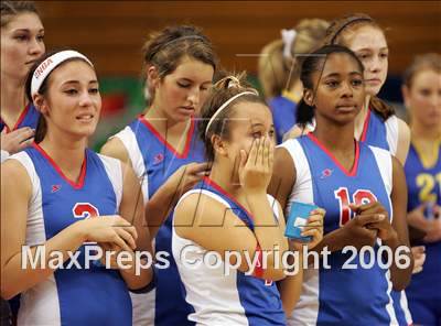 Thumbnail 1 in Los Alamitos vs. Foothill (State D1 Final)  photogallery.