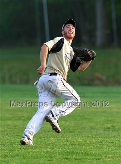 Thumbnail 2 in New Milford @ Barlow photogallery.