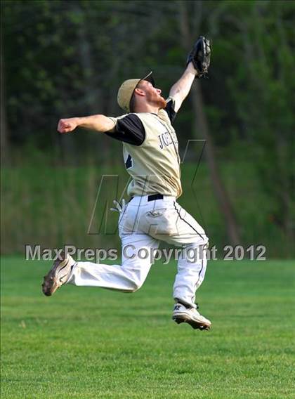 Thumbnail 3 in New Milford @ Barlow photogallery.