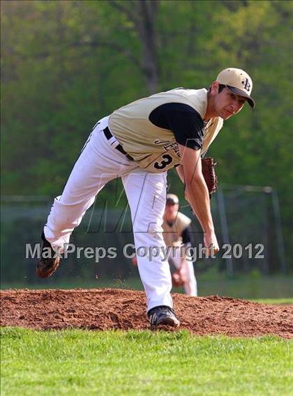 Thumbnail 2 in New Milford @ Barlow photogallery.