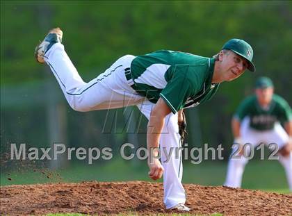 Thumbnail 2 in New Milford @ Barlow photogallery.