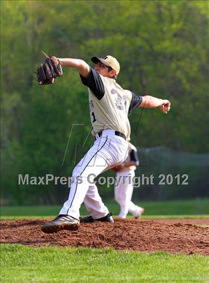 Thumbnail 2 in New Milford @ Barlow photogallery.