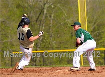 Thumbnail 2 in New Milford @ Barlow photogallery.