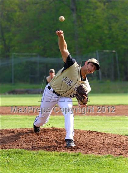 Thumbnail 3 in New Milford @ Barlow photogallery.
