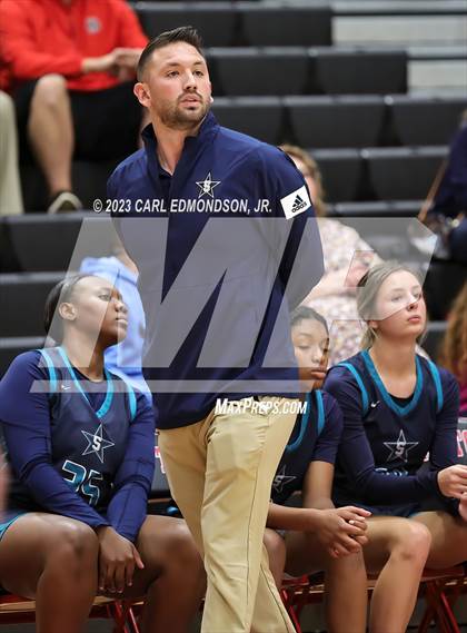 Thumbnail 3 in Siegel @ Ravenwood photogallery.