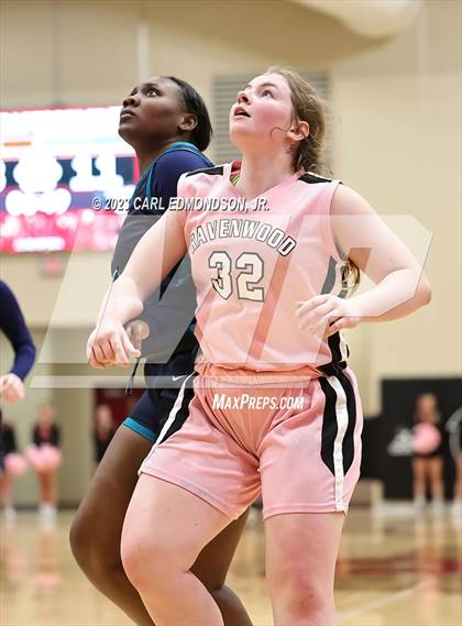 Thumbnail 1 in Siegel @ Ravenwood photogallery.