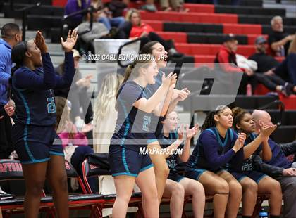 Thumbnail 2 in Siegel @ Ravenwood photogallery.