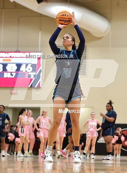 Thumbnail 2 in Siegel @ Ravenwood photogallery.