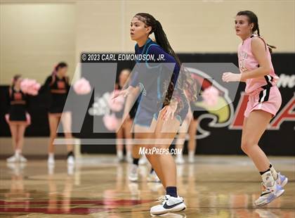 Thumbnail 3 in Siegel @ Ravenwood photogallery.