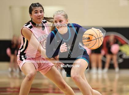 Thumbnail 2 in Siegel @ Ravenwood photogallery.