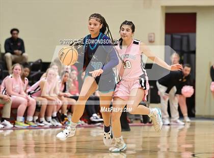 Thumbnail 1 in Siegel @ Ravenwood photogallery.