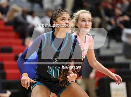 Thumbnail 1 in Siegel @ Ravenwood photogallery.