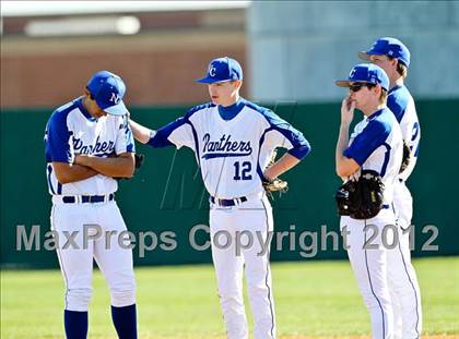 Thumbnail 3 in North Crowley vs. South Grand Prairie (Jerry Durant Varsity Classic) photogallery.