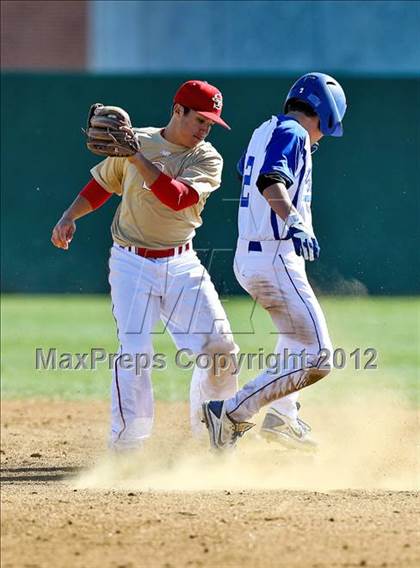 Thumbnail 1 in North Crowley vs. South Grand Prairie (Jerry Durant Varsity Classic) photogallery.