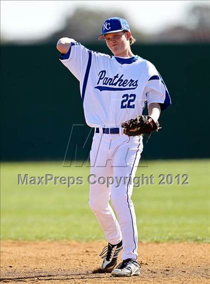 Thumbnail 3 in North Crowley vs. South Grand Prairie (Jerry Durant Varsity Classic) photogallery.